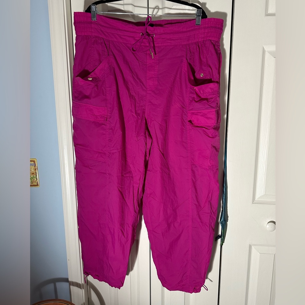 Athleta & Alecia Keys collab Vibrant Pink Cargo Pants